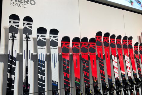 Rossignol © Skiing Penguin