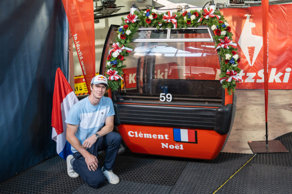 Clément Noël in der Bergstation der Hahnenkammbahn 